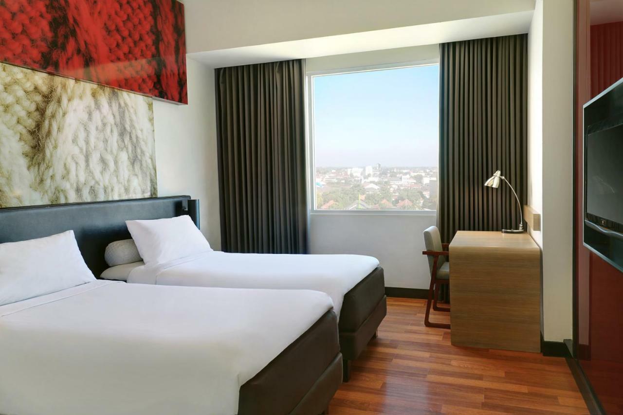 Hotel Ibis Malioboro Yogyakarta Exterior foto